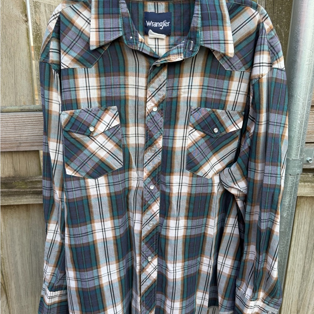 Wrangler Men's Navy & Green Plaid Pearl Snap Shirt